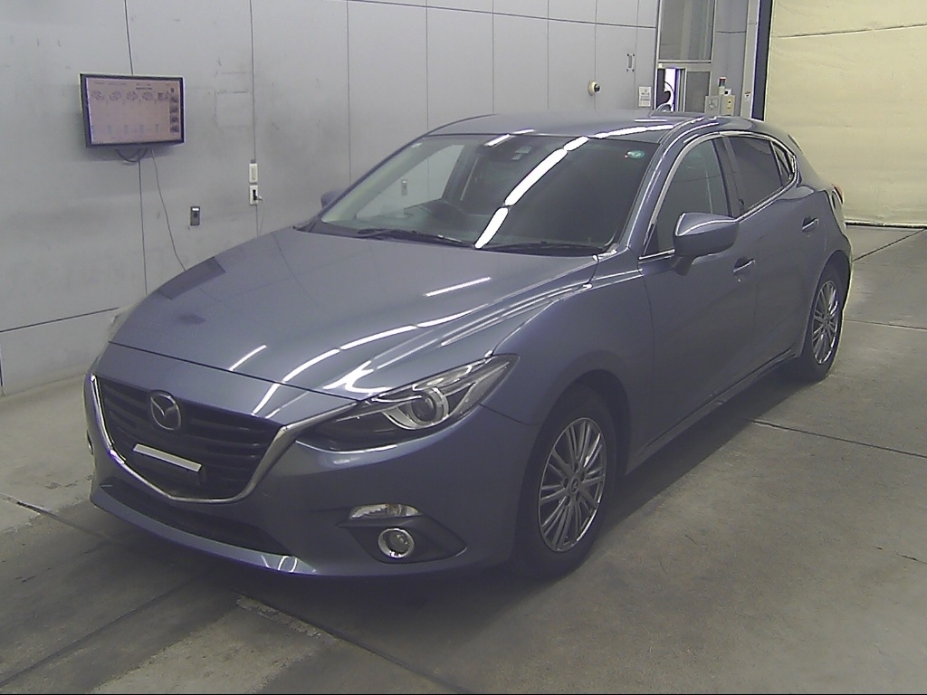MAZDA AXELA
