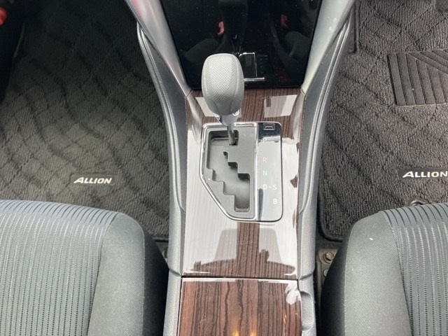 TOYOTA ALLION