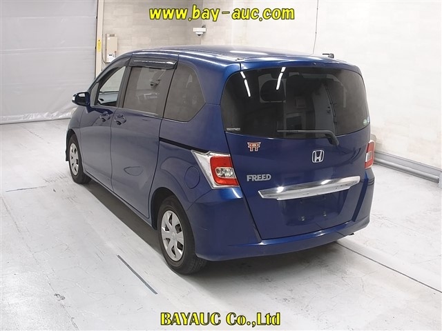HONDA FREED