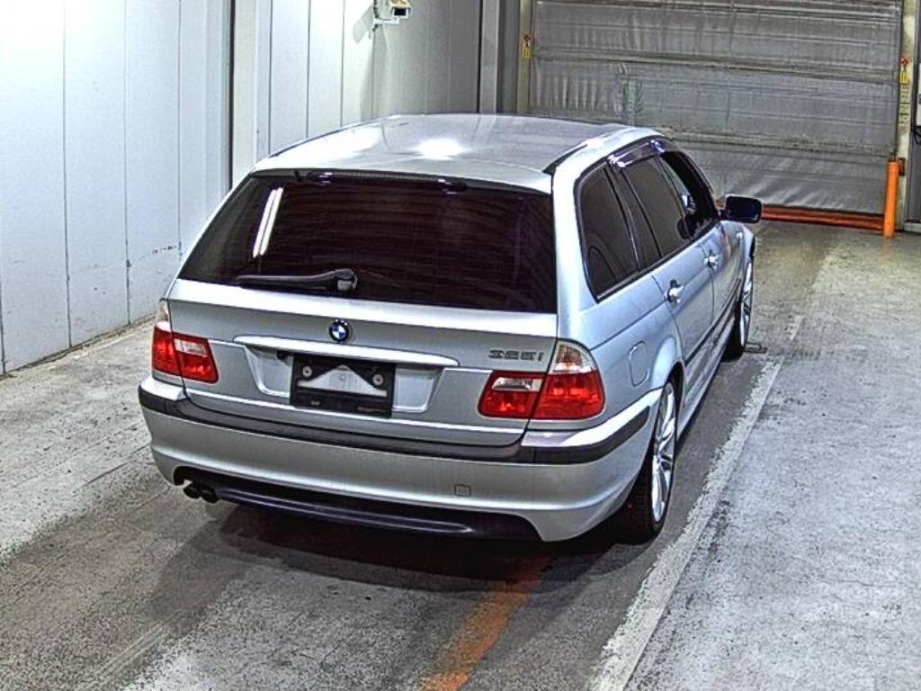 BMW 3-SERIES