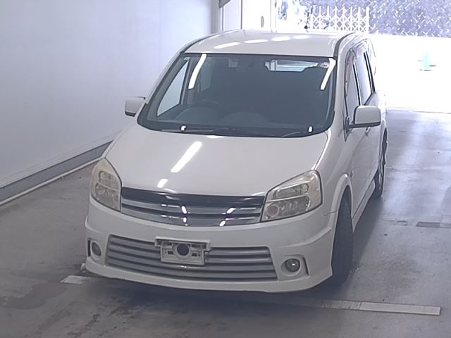 NISSAN LAFESTA