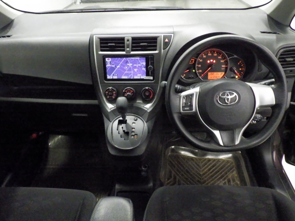 TOYOTA RACTIS