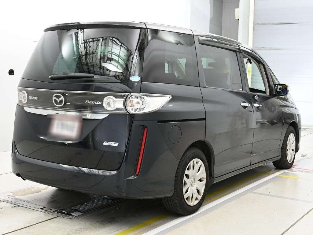 MAZDA BIANTE