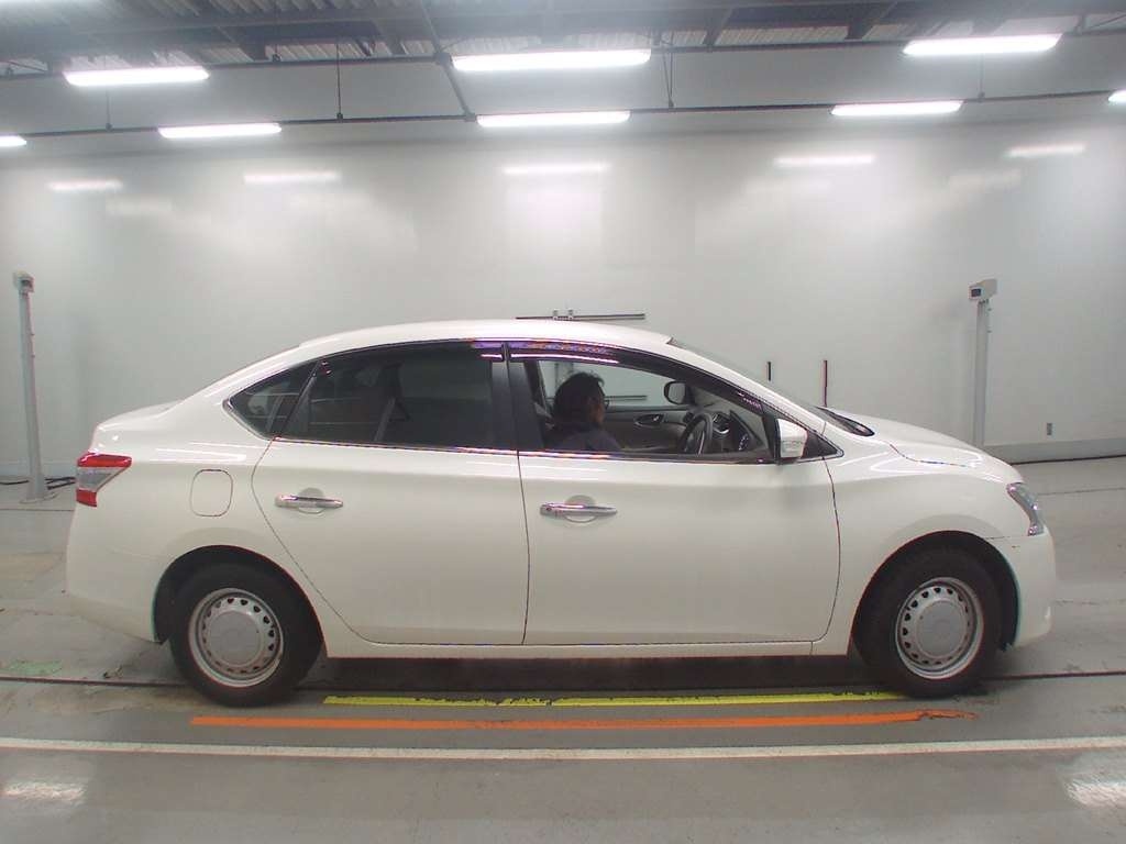 NISSAN SYLPHY
