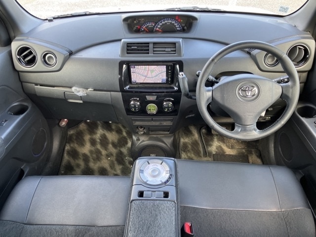 TOYOTA BB