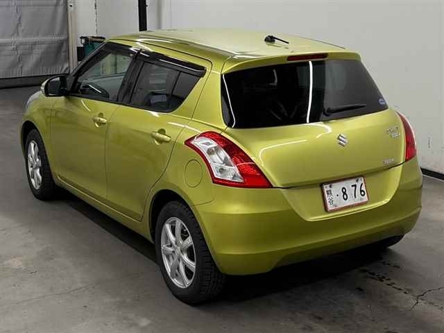 SUZUKI SWIFT