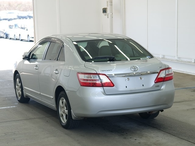 TOYOTA PREMIO