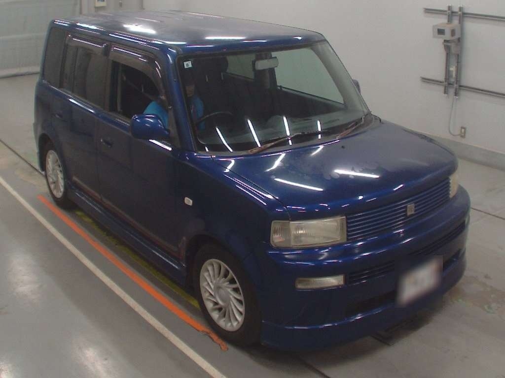 TOYOTA BB