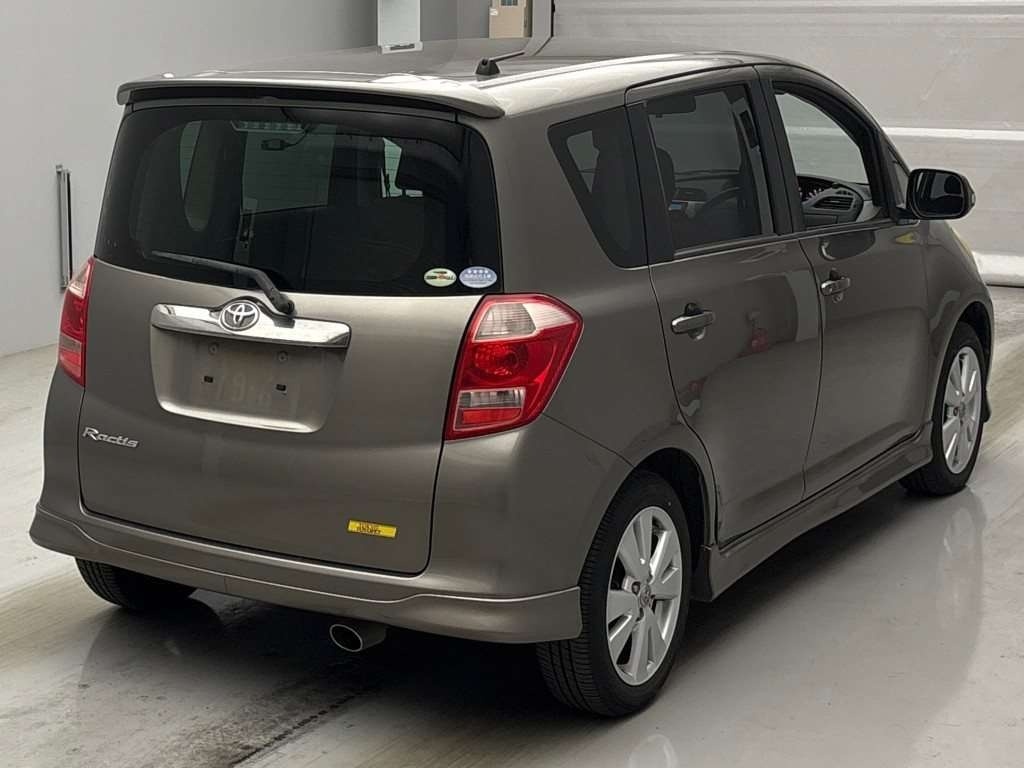 TOYOTA RACTIS