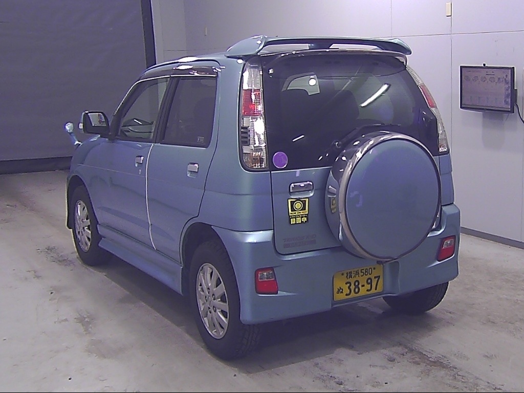 DAIHATSU TERIOS KID