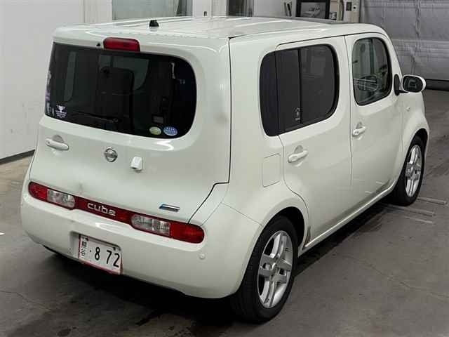 NISSAN CUBE