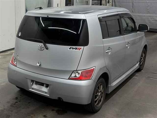 TOYOTA BB