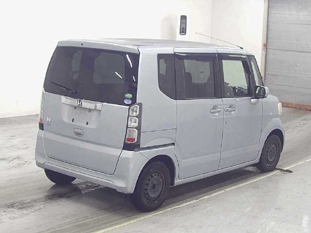 HONDA N-BOX