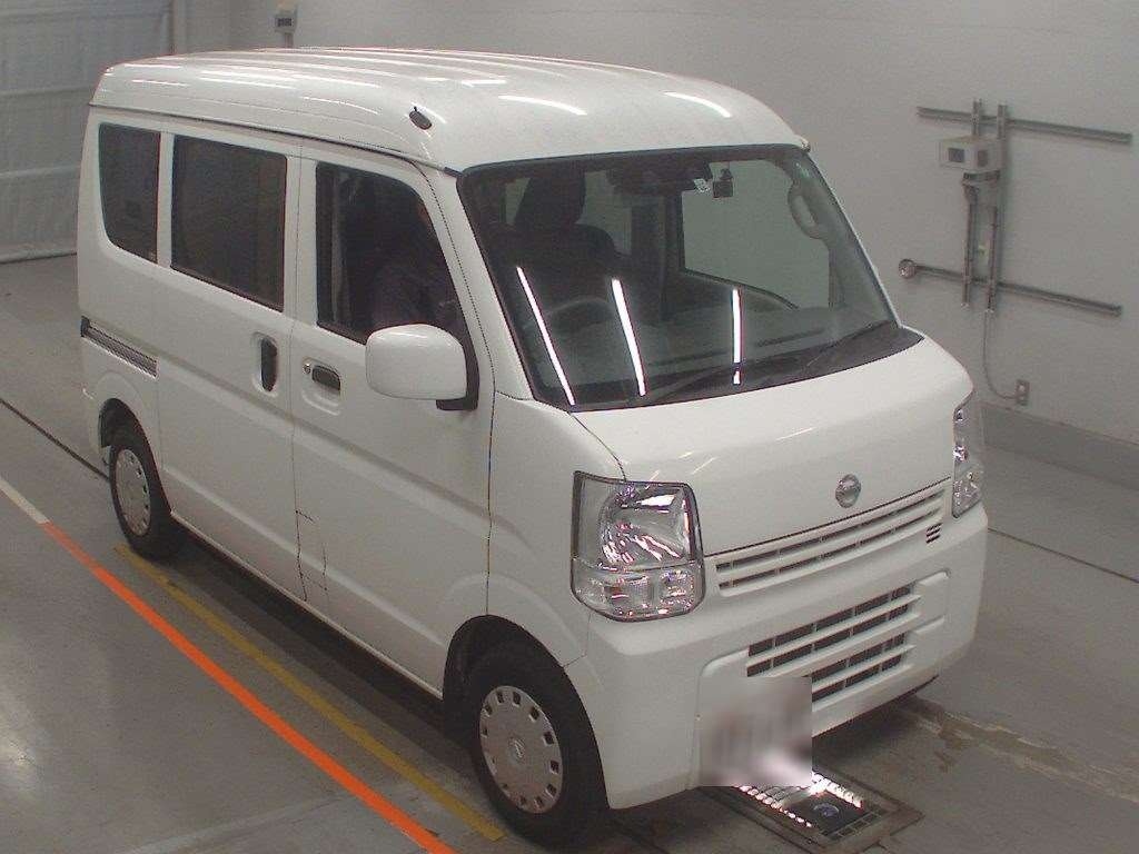 NISSAN NV100 CLIPPER