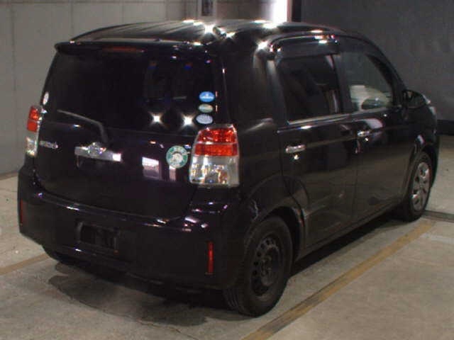 TOYOTA SPADE