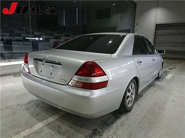 TOYOTA MARK II