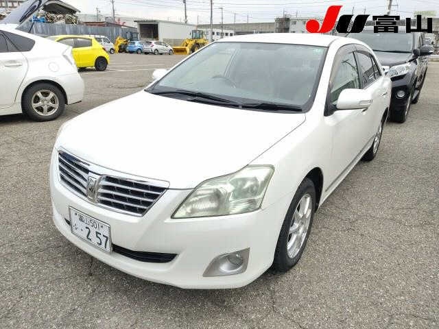 TOYOTA PREMIO