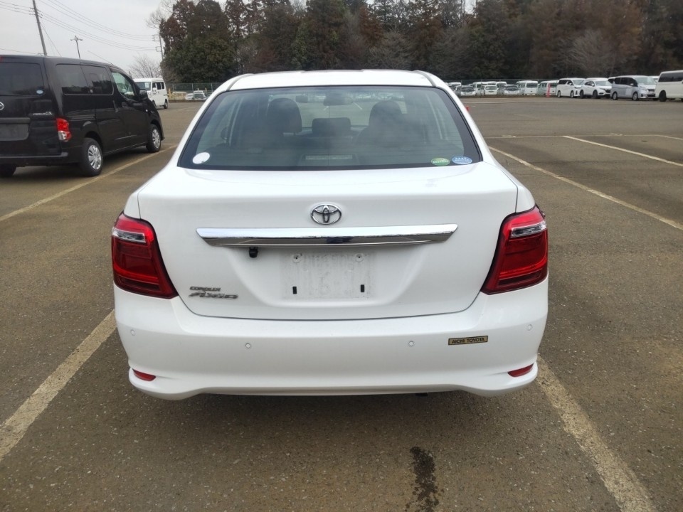 TOYOTA COROLLA AXIO