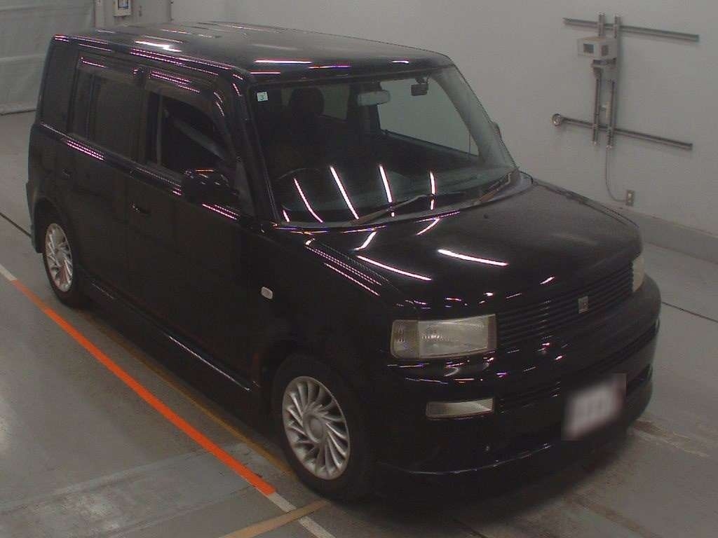 TOYOTA BB