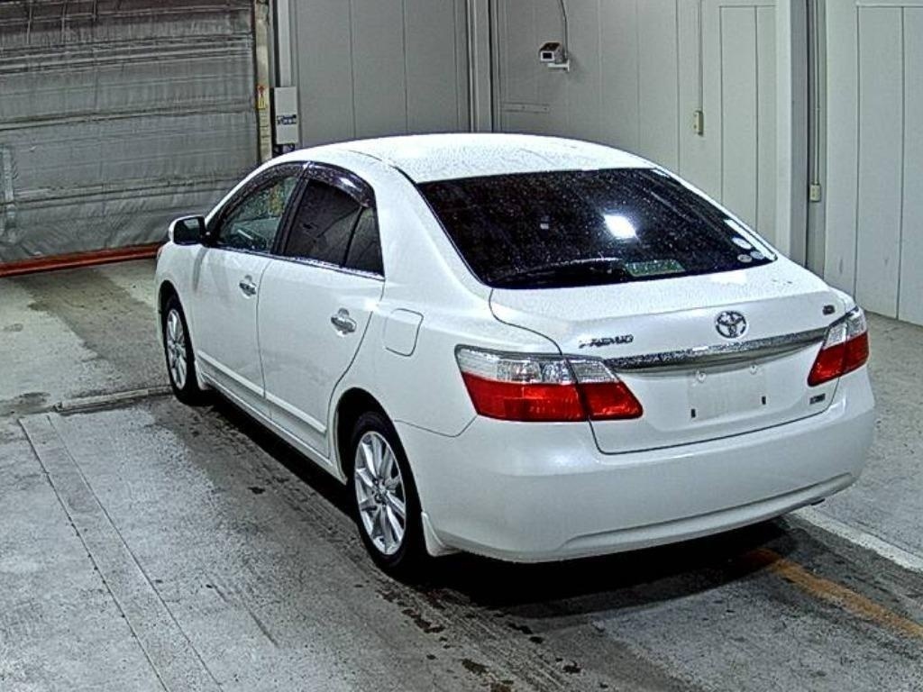 TOYOTA PREMIO