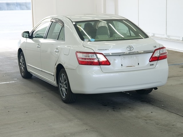 TOYOTA PREMIO