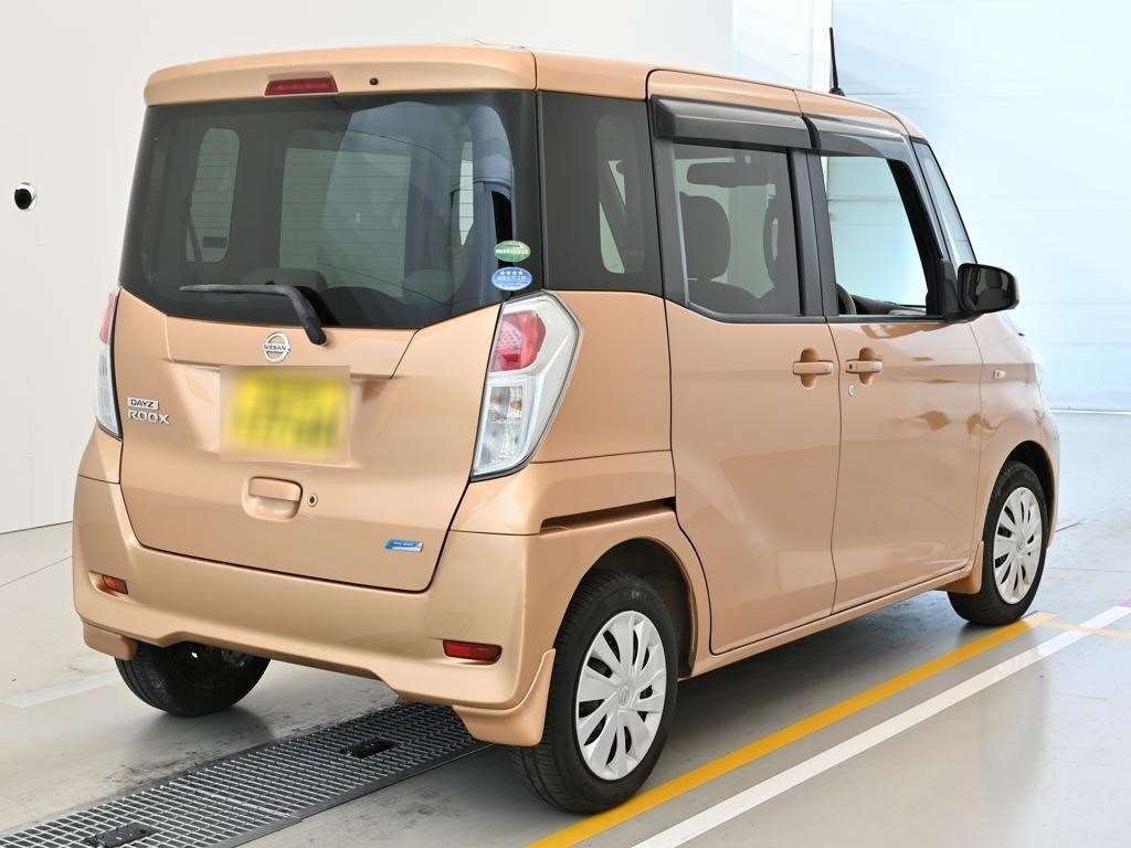 NISSAN DAYZ ROOX