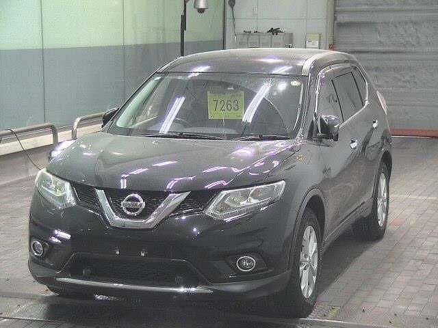 NISSAN X-TRAIL