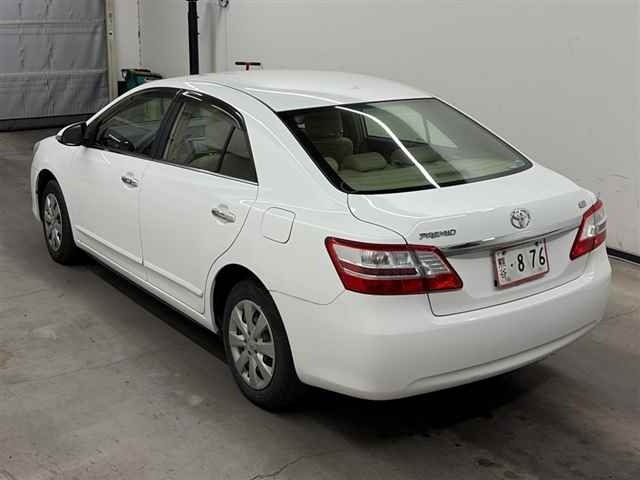 TOYOTA PREMIO
