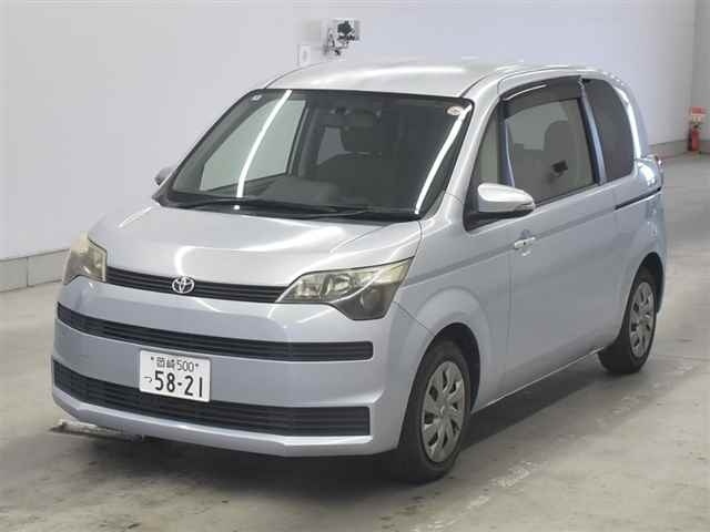 TOYOTA SPADE