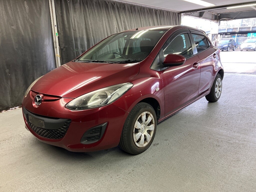 MAZDA DEMIO