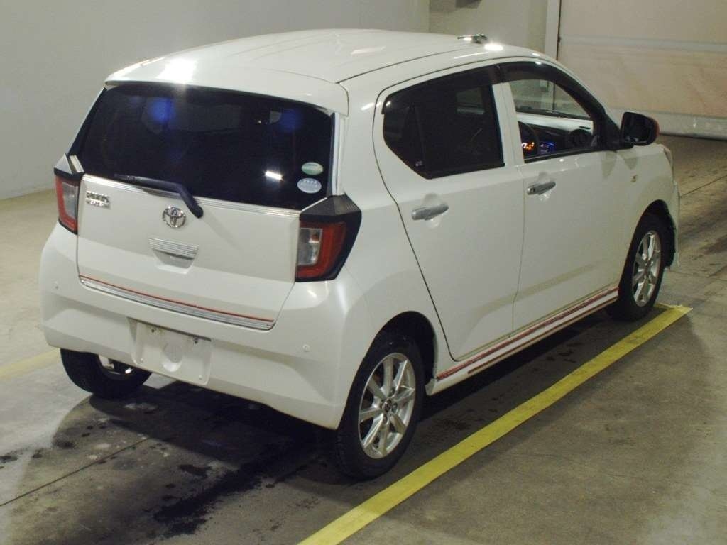 TOYOTA PIXIS EPOCH