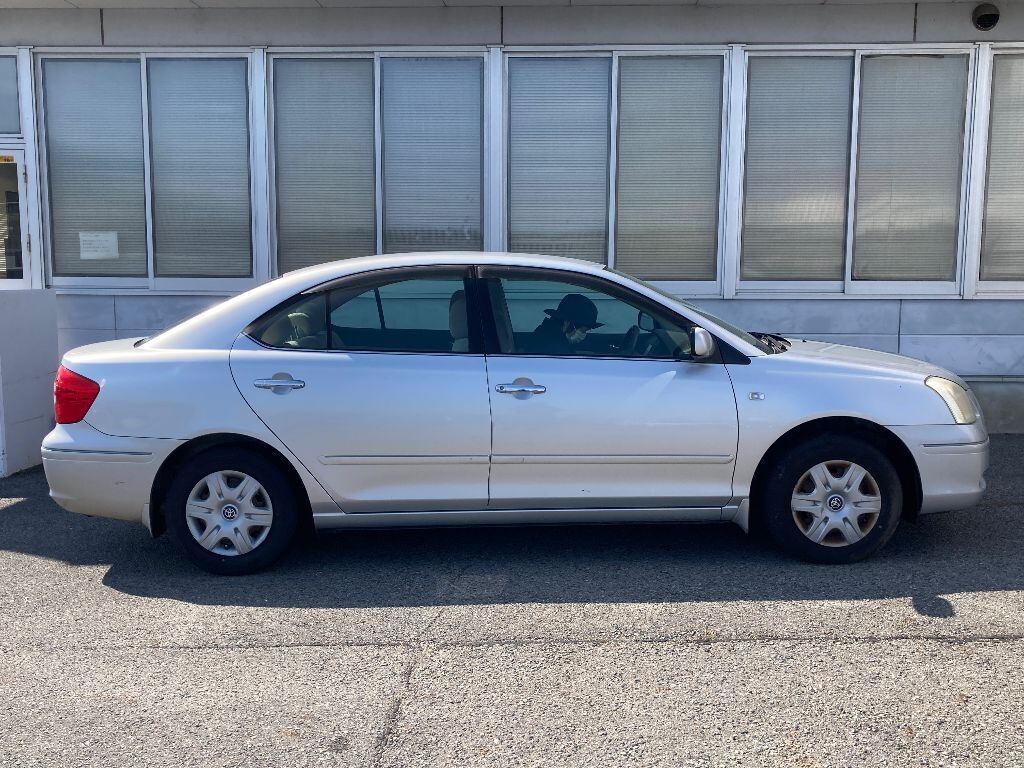 TOYOTA PREMIO