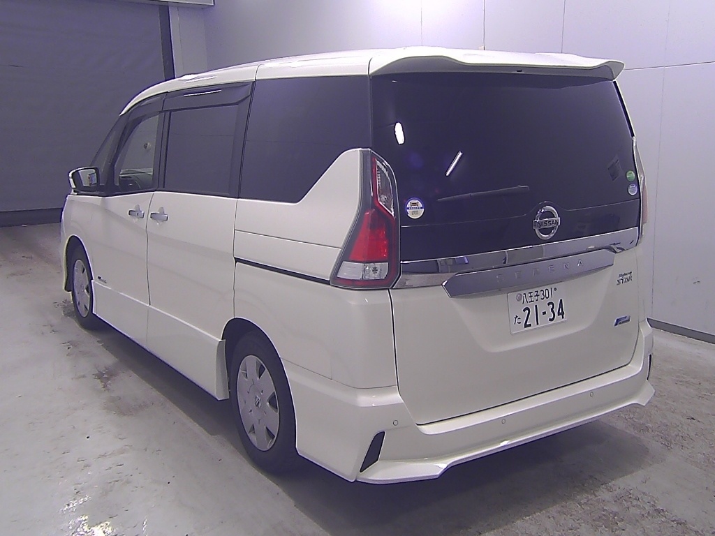 NISSAN SERENA