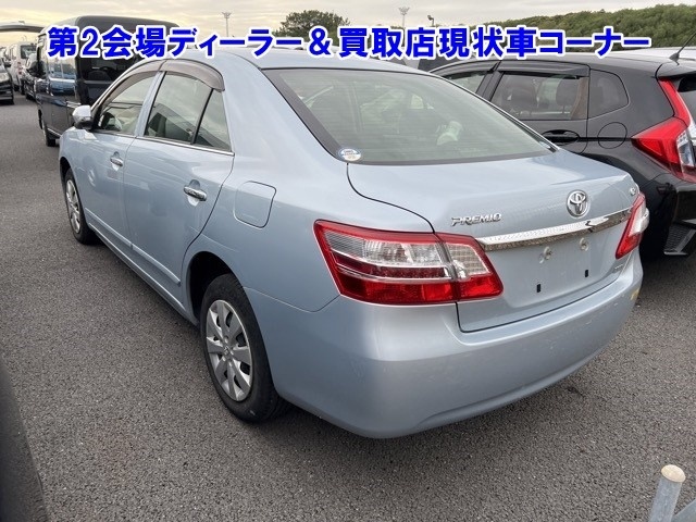 TOYOTA PREMIO