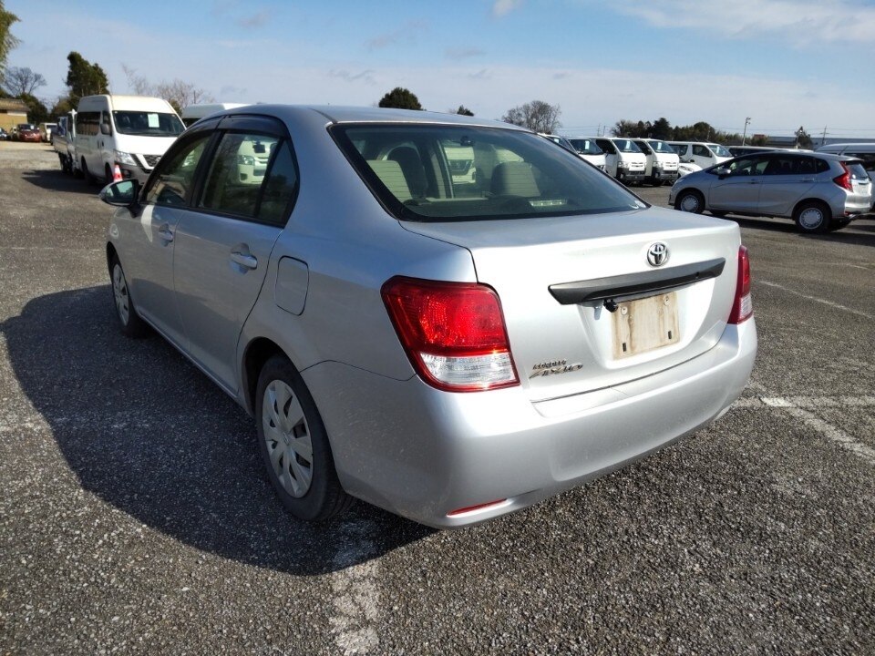 TOYOTA COROLLA AXIO