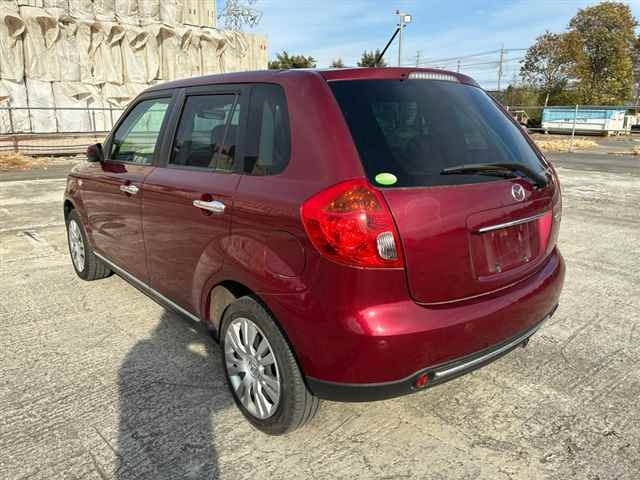MAZDA VERISA