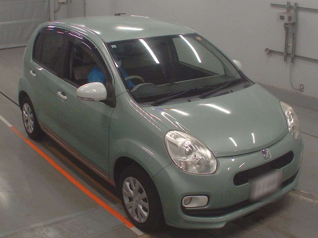 TOYOTA PASSO
