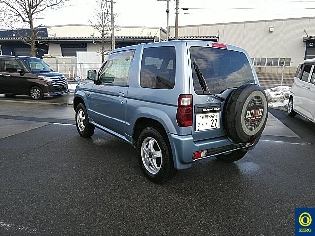 MITSUBISHI PAJERO MINI
