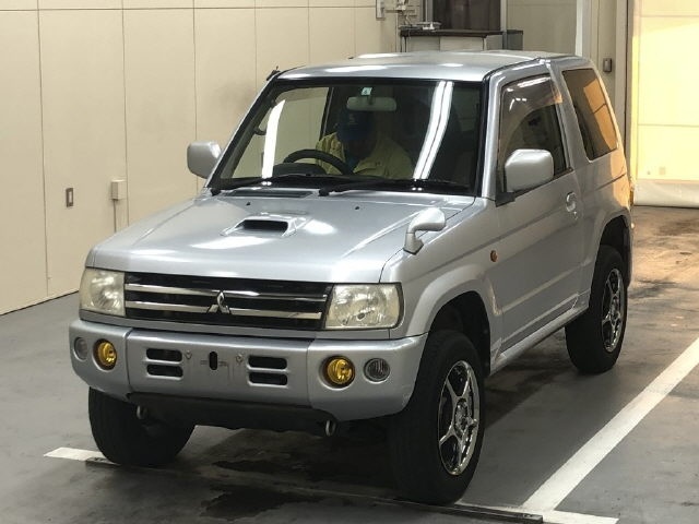 MITSUBISHI PAJERO MINI