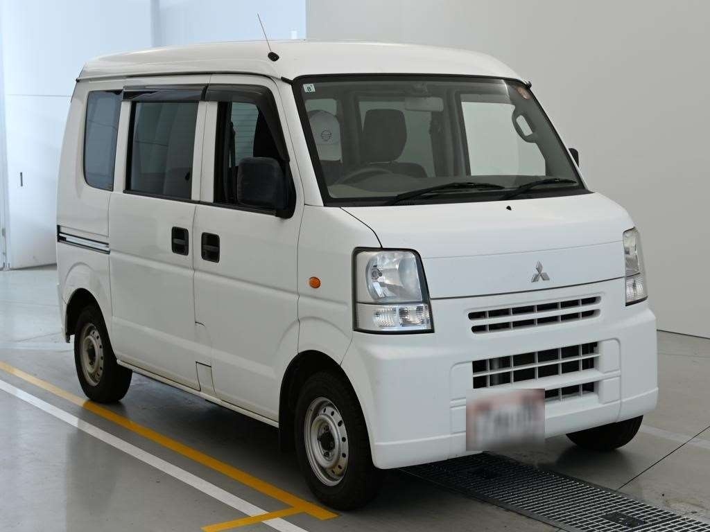 MITSUBISHI MINICAB