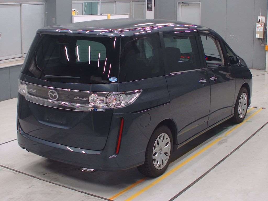 MAZDA BIANTE
