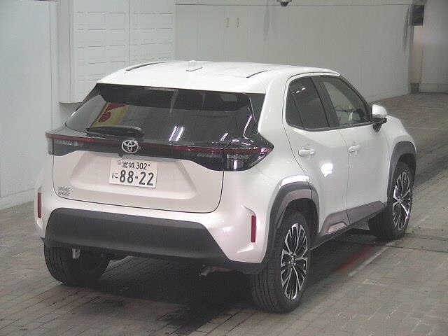 TOYOTA YARIS CROSS
