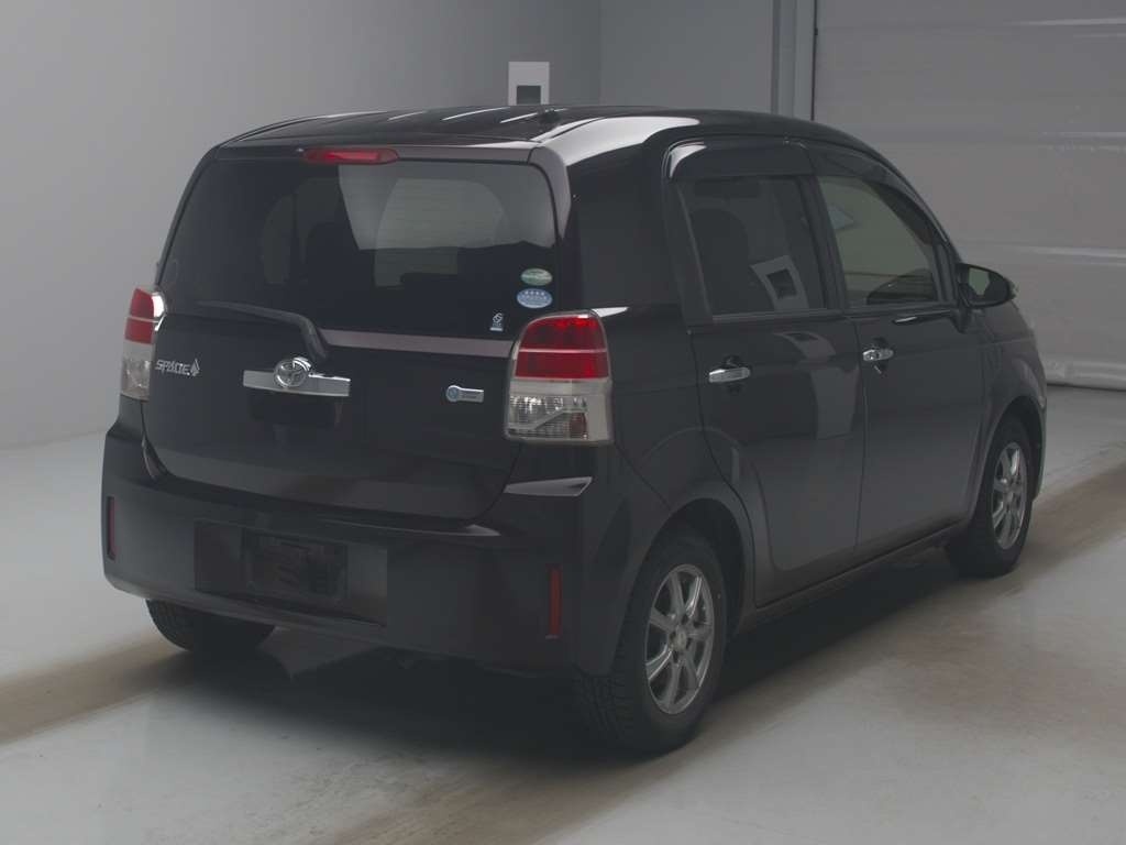TOYOTA SPADE