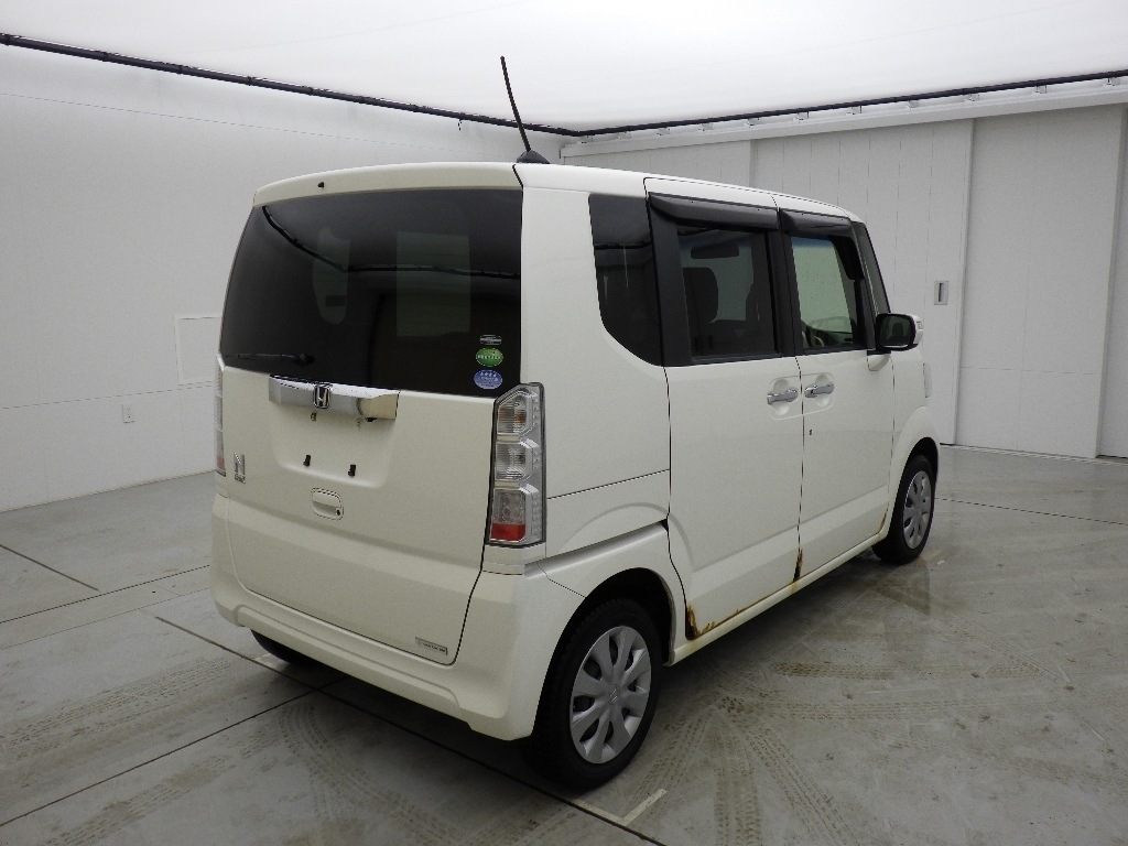HONDA N-BOX
