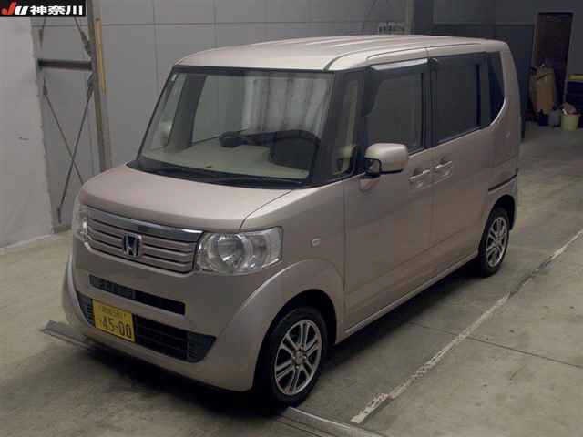 HONDA N-BOX