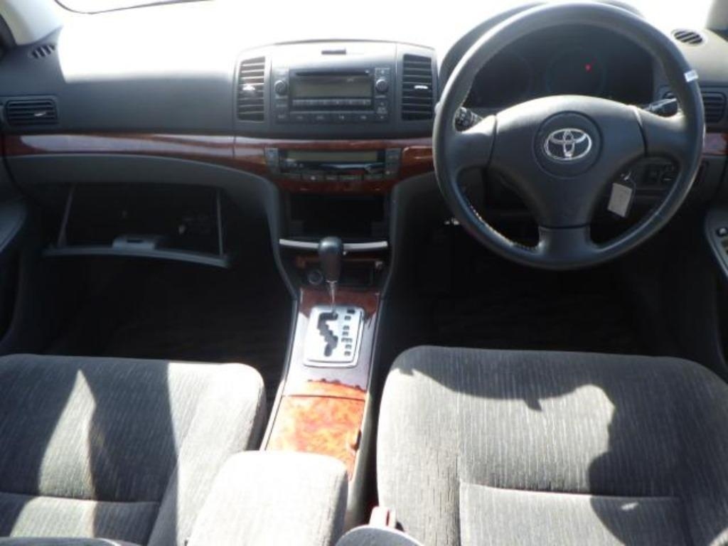 TOYOTA PREMIO