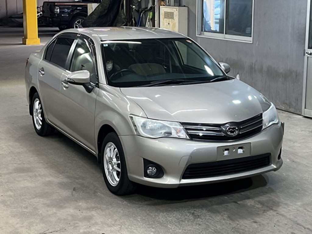 TOYOTA COROLLA AXIO