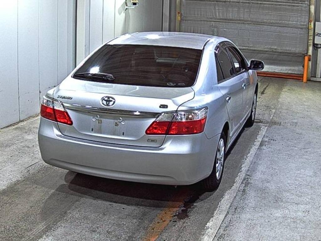 TOYOTA PREMIO
