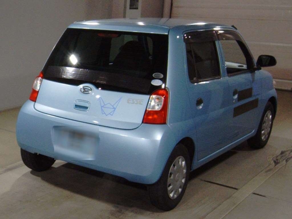 DAIHATSU ESSE