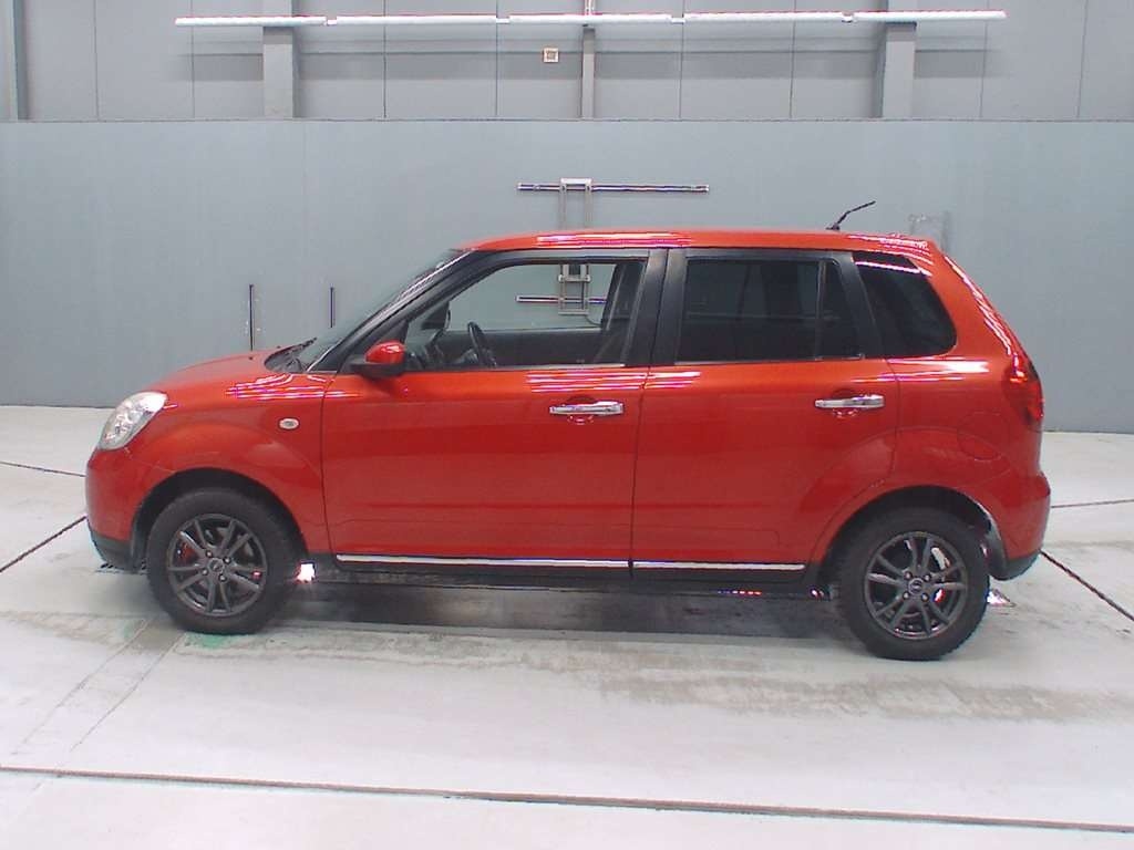 MAZDA VERISA